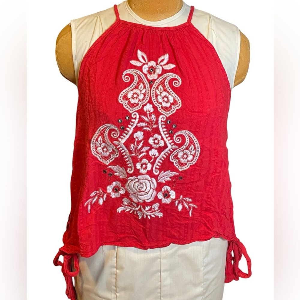 Altar'd State Red and White Embroidered Blouse size M medium top side ties tank